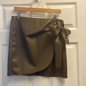 Vero Moda faux leather skirt